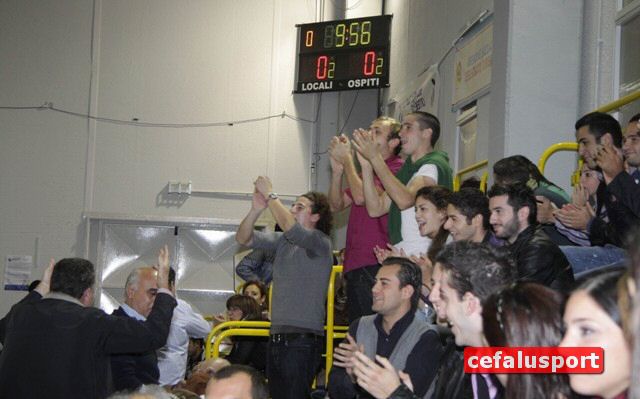 101107_Cutro 331y_tn.jpg